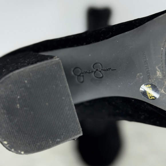 Jessica Simpson JP Aninada Black Velvet Embossed Heeled Ankle Boots 8.5 - Picture 6 of 9